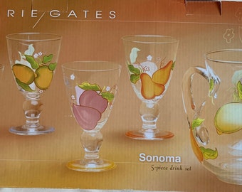 Laurie Gates Sonoma Fruit Pitcher Set with Four 14 ounce Iced Tea Glasses in Original Box - Pretty!