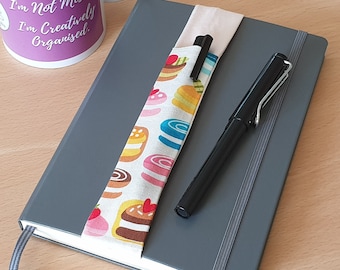 Penholder Elastic Notebook Bookmark, Elasticated Organiser Pen Pouch for Notebooks and Journals, Planners, Book Page Marker Holder, A5