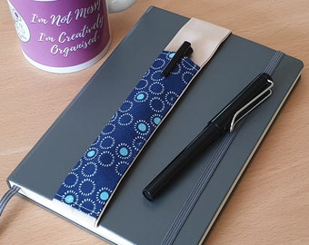 Elastic Pen Holder Blue Circle Pattern Fabric, Elasticated Pen Pocket Bookmark for Notebooks, Journals, Planner & Diaries, Pen Pouch, A5/A4