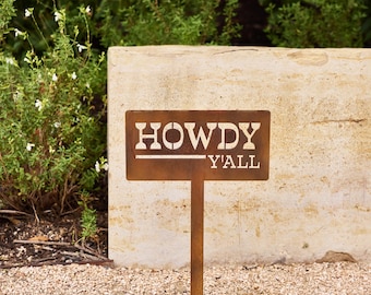 Howdy Y'all Metal Yard Sign: Modern Sign on Stakes