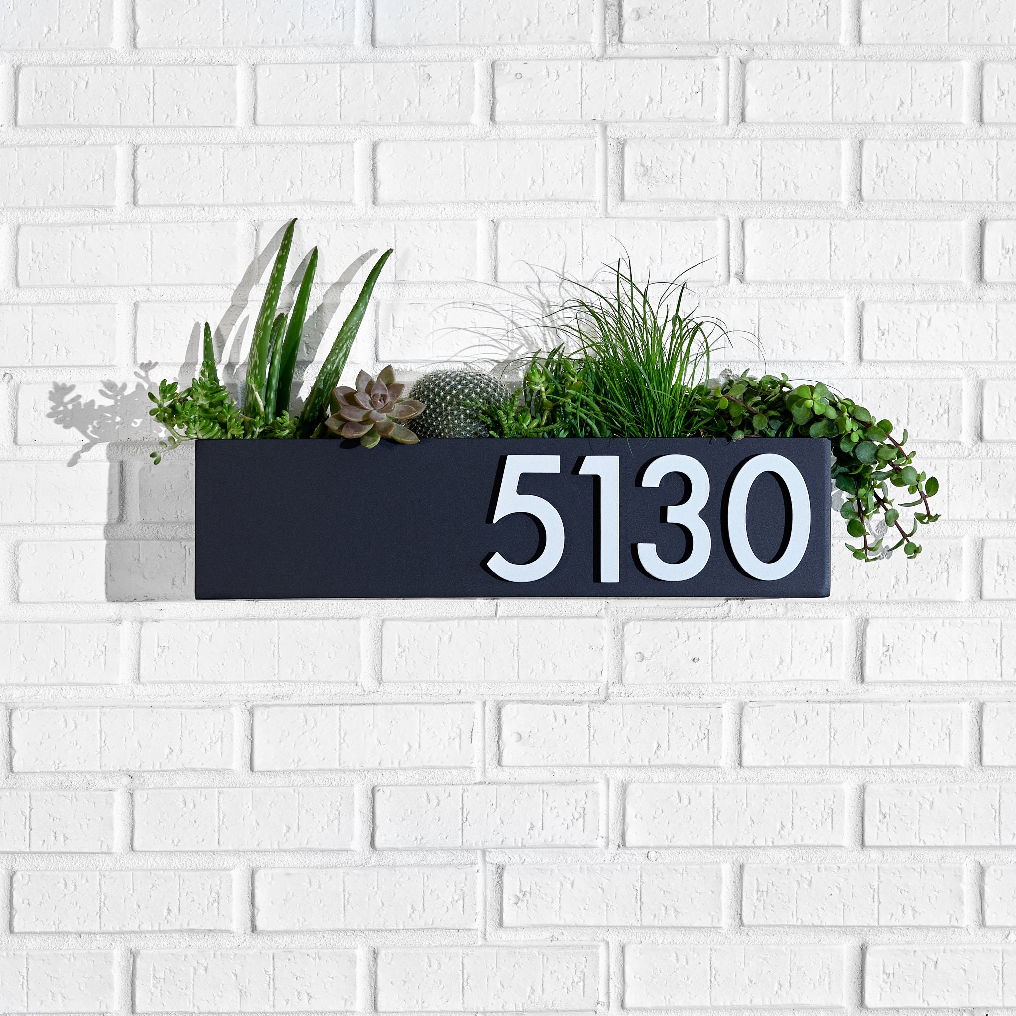 TheUltimatePUNKROCKER by S.I.D.シリアルナンバー入 Clarkesville Address Planter With Magnetic Aluminum Numbers - Etsy