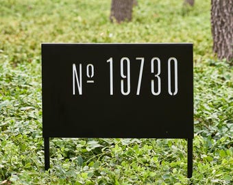 Lost Creek Yard Sign - Customizable Modern Steel Address Sign with Stakes