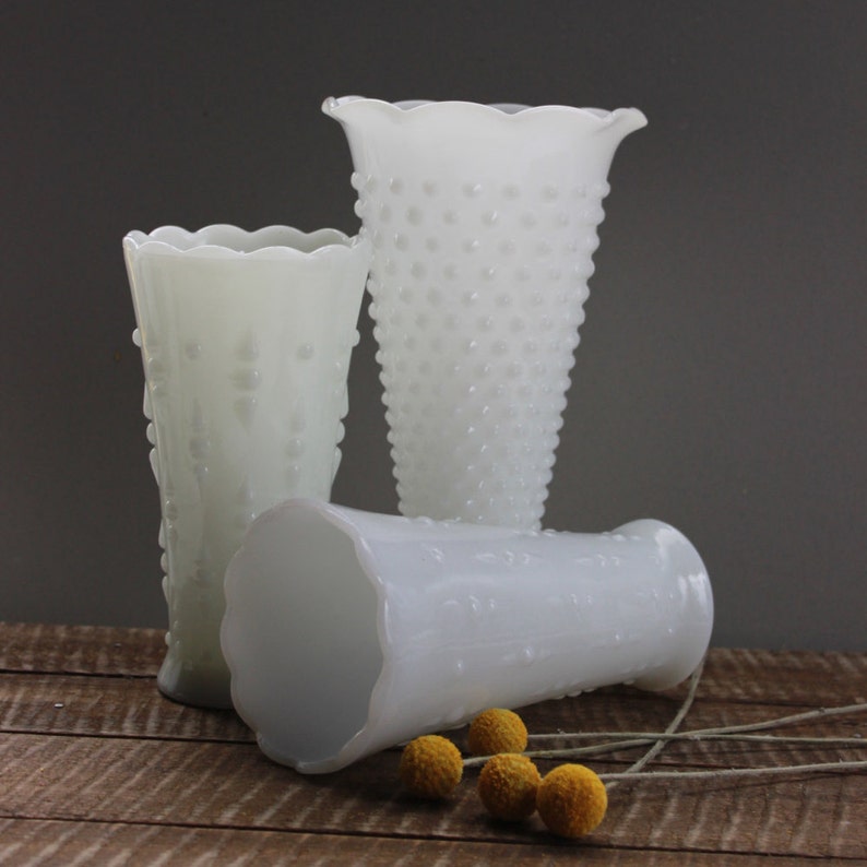 Anchor Hocking Vintage Milk Glass Vase Set image 4