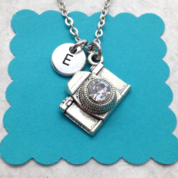 Camera Charm Necklace, Camera Necklace, Camera Jewelry, Photographer Gift, Personalized Gift, Wedding Photographer Gift