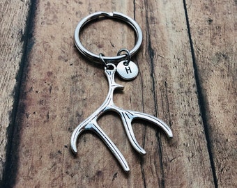 Deer Buck Antler Keychain Personalized with Initial Charm, Gift for Hunter, Elk Antler, Hunter Keychain