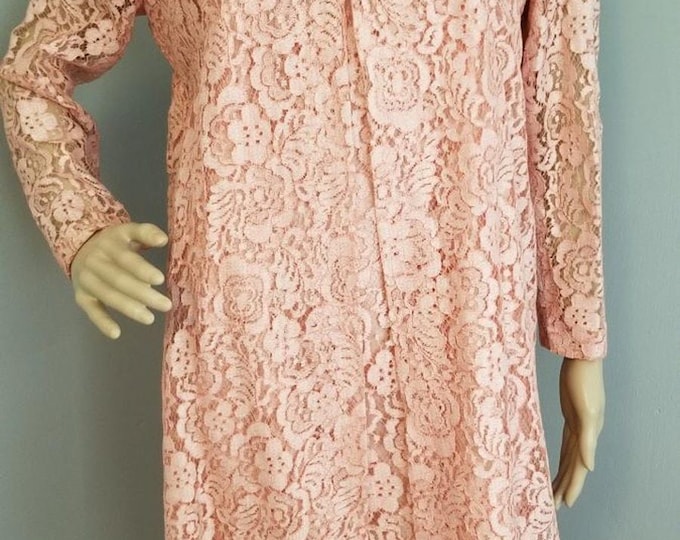 Featured listing image: 60s Vintage Pink Lace Sheath Dress - M/L