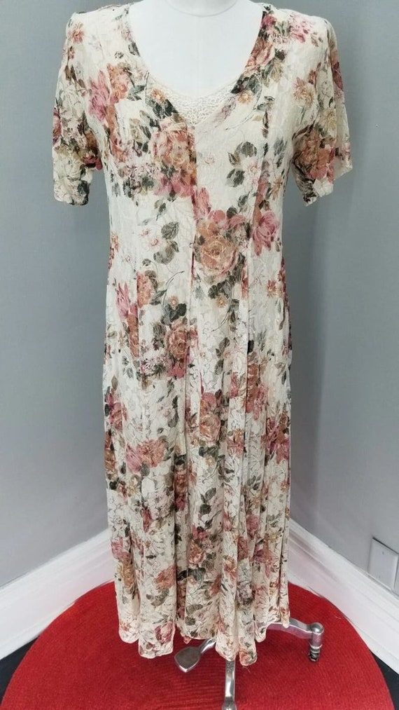 90s Vintage Nostalgia Floral Lace Cottagecore Dres