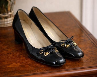 60s Vintage Salvatore Ferragamo Black Patent Leather Heels, Designer Pumps Gold Hardware Mod Shoes Italy - 7B