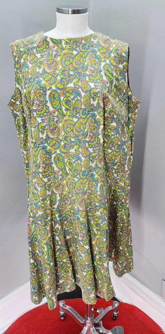 60s Vintage Handmade Drop Waist Mod Paisley Dress… - image 1