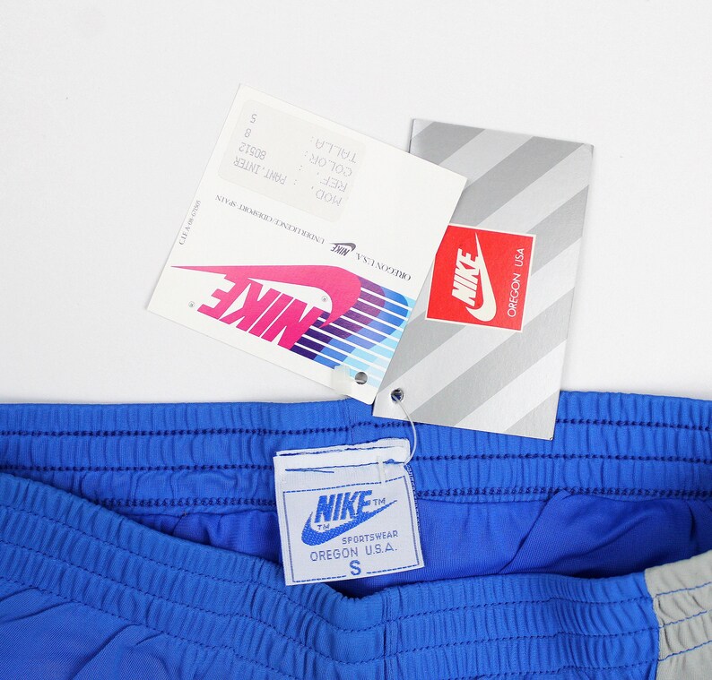 NOS 80s vintage Nike Interval shorts / OG Deadstock gimnasio corriendo jogging sprinter track field nylon split mesh shorts / España / XS S imagen 4