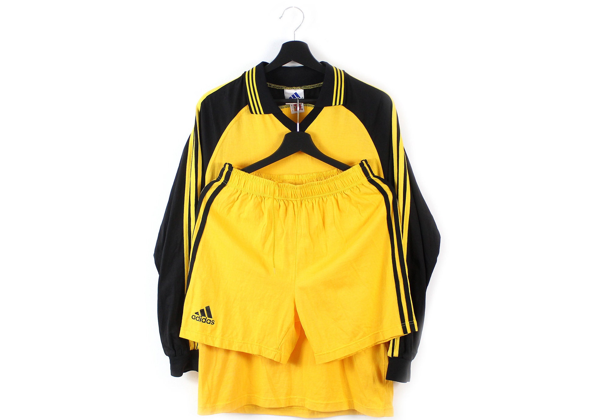 dozijn Erfgenaam Tranen Black Yellow Adidas - Etsy