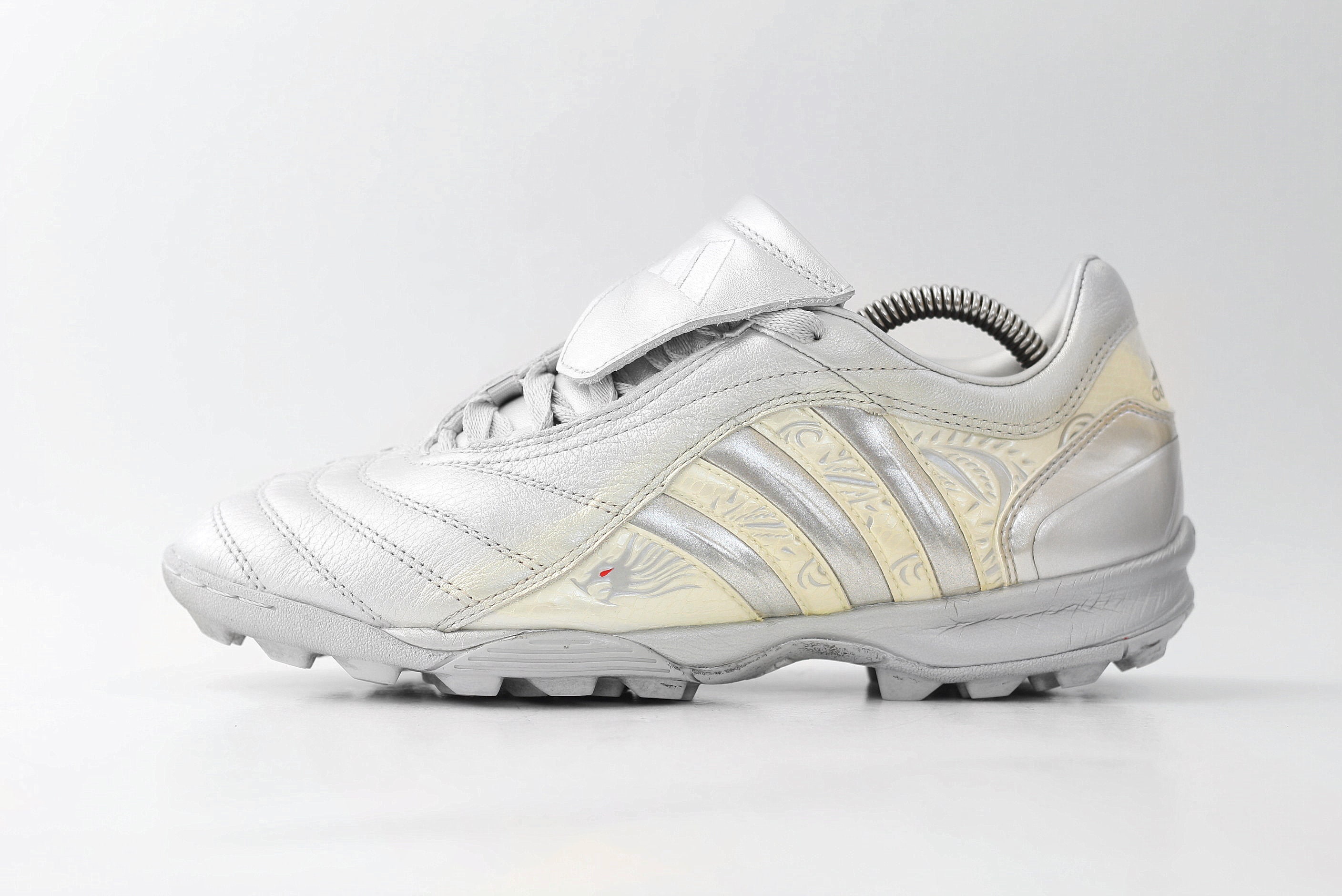 beckham soccer shoes
