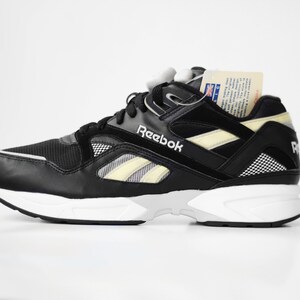 Reebok pump graphlite hexalite deals
