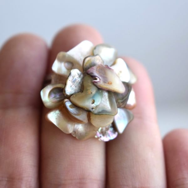 Nacre Mother of Pearl Flower Shaped Raw Seashell Shell Bohemian Boho Trendy Jewelry Floral Round Geometric Resizable Ring Coastal Ocean Art