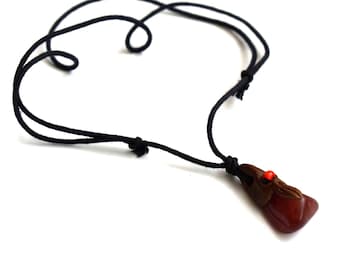 Raw Agate Pendant Necklace Unisex Slide Knot Choker Adjustable Black Leather Cord Cut Rough Stone Healing Crystal Zen Love Jewelry Art Gift