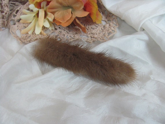 Vintage Brown Mink Fur Hair Clip Vintage 1950s Dark Brown Mink Fur Critter | Mercari main image 2
