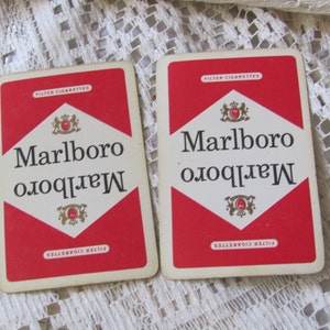 2 Sammelkarten oder Spielkarten - Marlboro Zigaretten Tabak **KOSTENLOSER VERSAND**