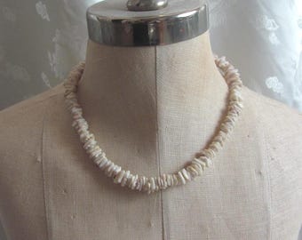Beautiful White Chipped Shell 17" Inch Choker Necklace Puca Puka Hawaiian Surfer Beach Island // Affordable Jewelry!!!