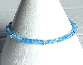 Bracelet coulissant réglable en argent sterling avec opale éthiopienne bleu bébé