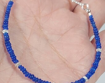 Bracelet coulissant en argent sterling avec opale d'Éthiopie bleu cobalt