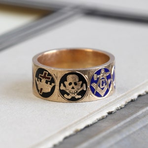 Antique 14k Enameled Masonic Symbol Ring with Skull & Crossbones