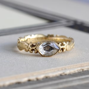 Stuart crystal jewelry sales