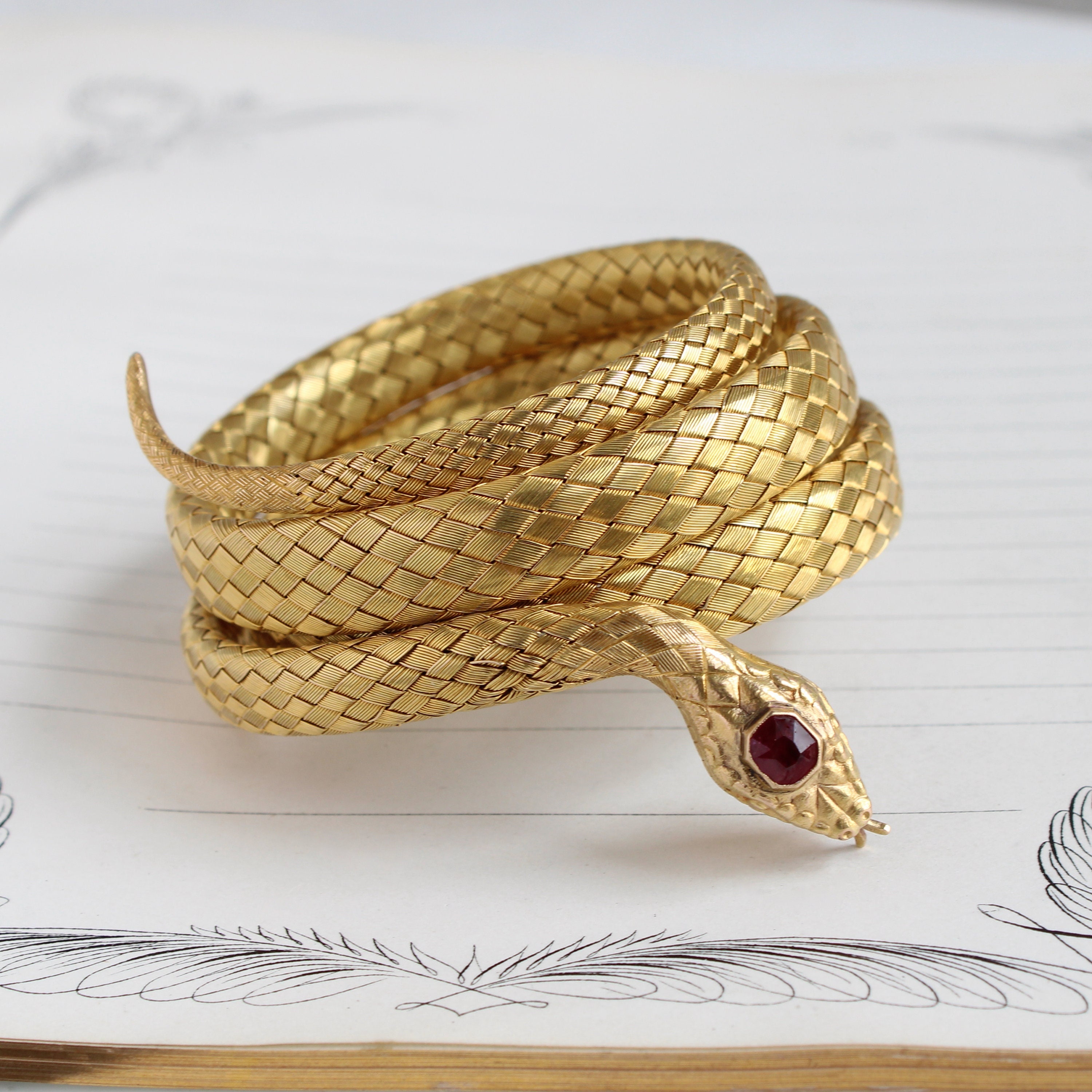 Браслет снейк. Snake Bracelet. Золотой браслет Снейк. Браслет Снейк из золота. Victor Snake.