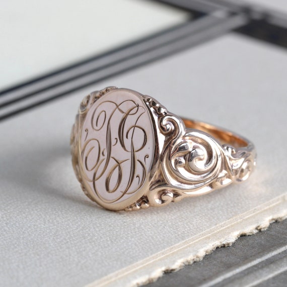 Monogram Signet Ring With Personalized Initials in 10K 14K or -  Israel