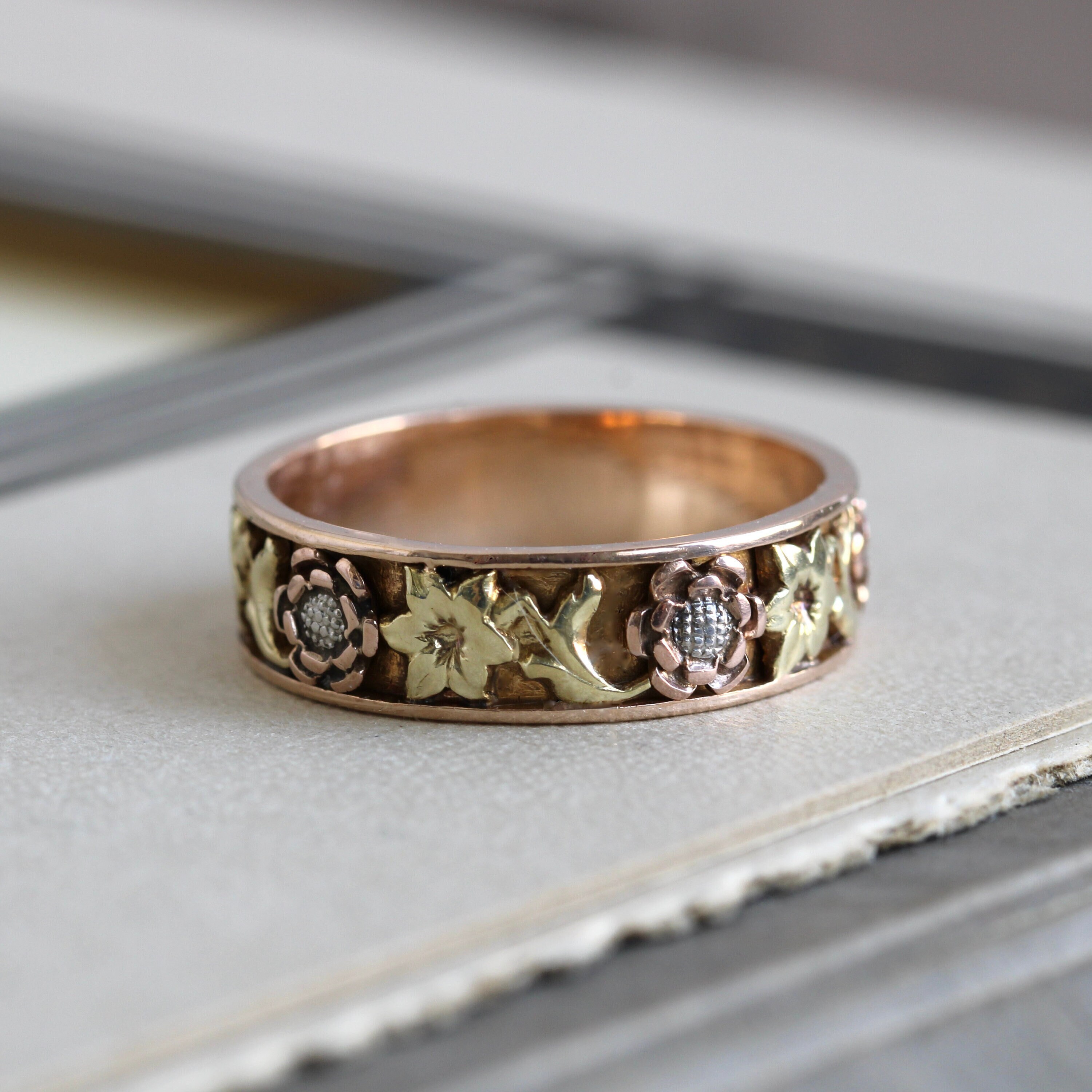 Vintage Retro 14k Tricolor Gold Flower Wedding Band Etsy Ireland