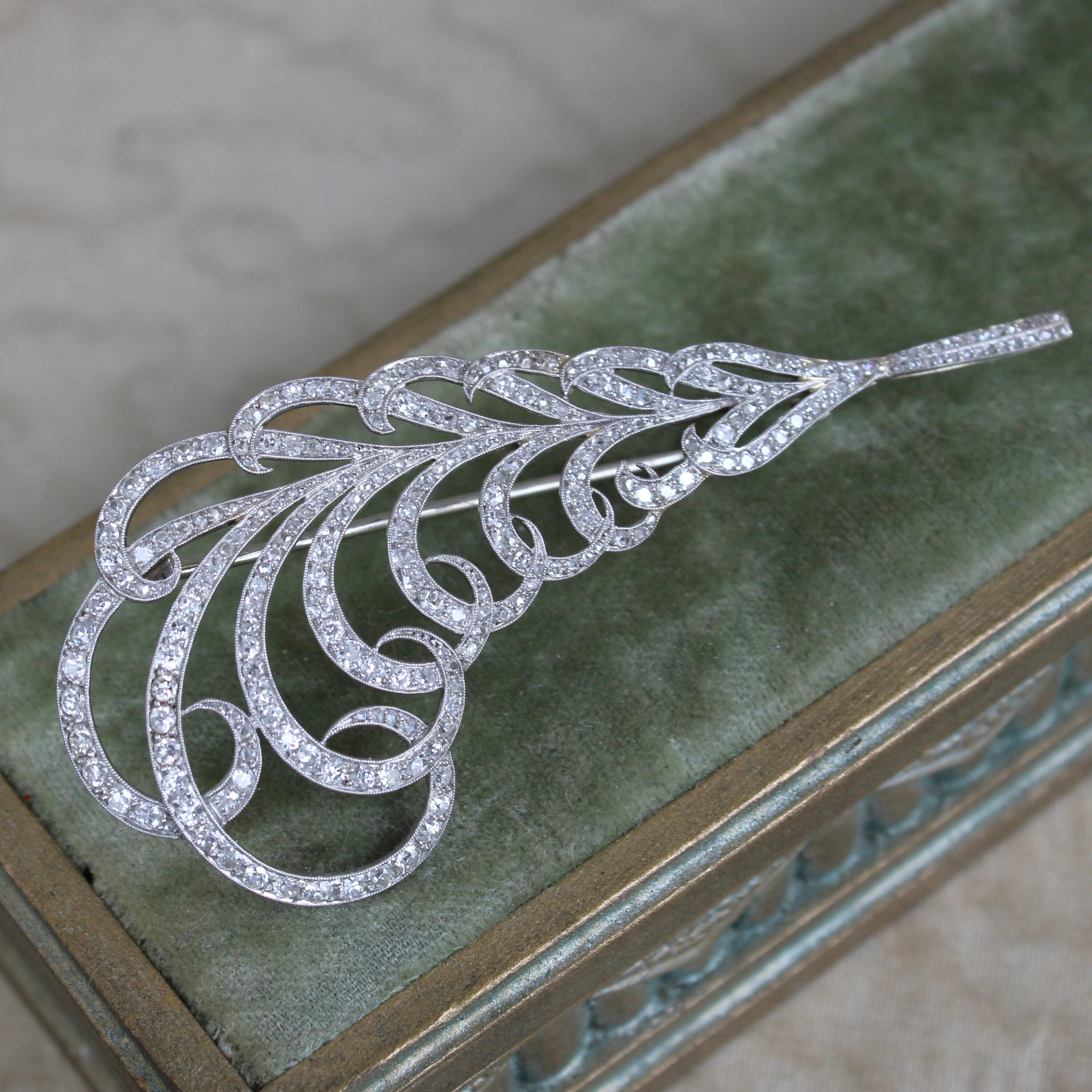 Fintage Hunter Berate with Feathers and Broach Vintage Sterling Silver Feather Brooch, Native American  main image 4