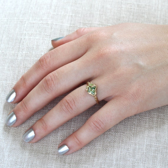 Responsibly sourced engagement sale rings
