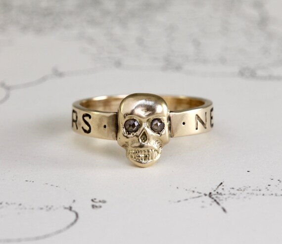 14k skull ring