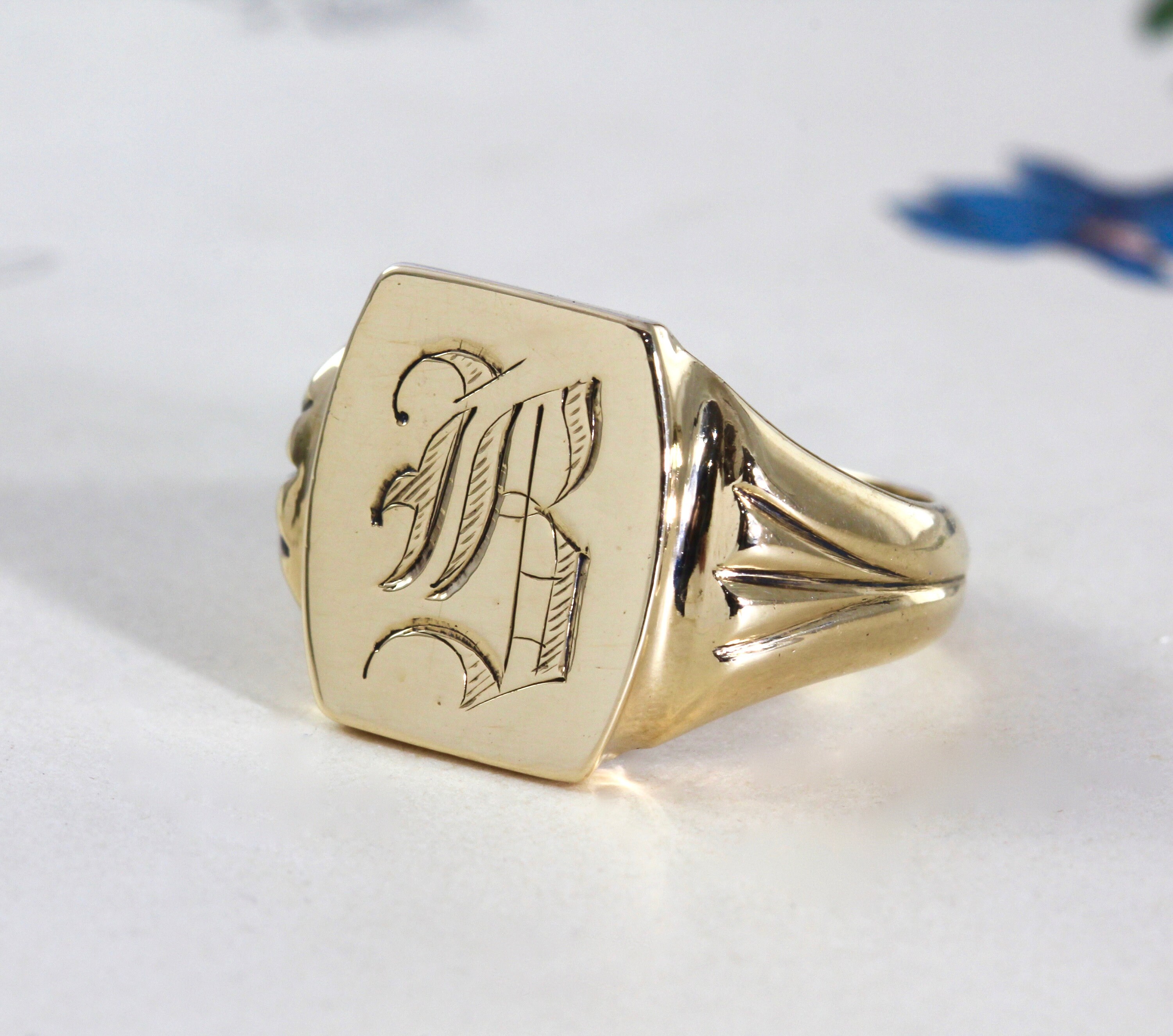 Vintage Ring 10k Yellow Gold Engraved Gothic Initial Etsy