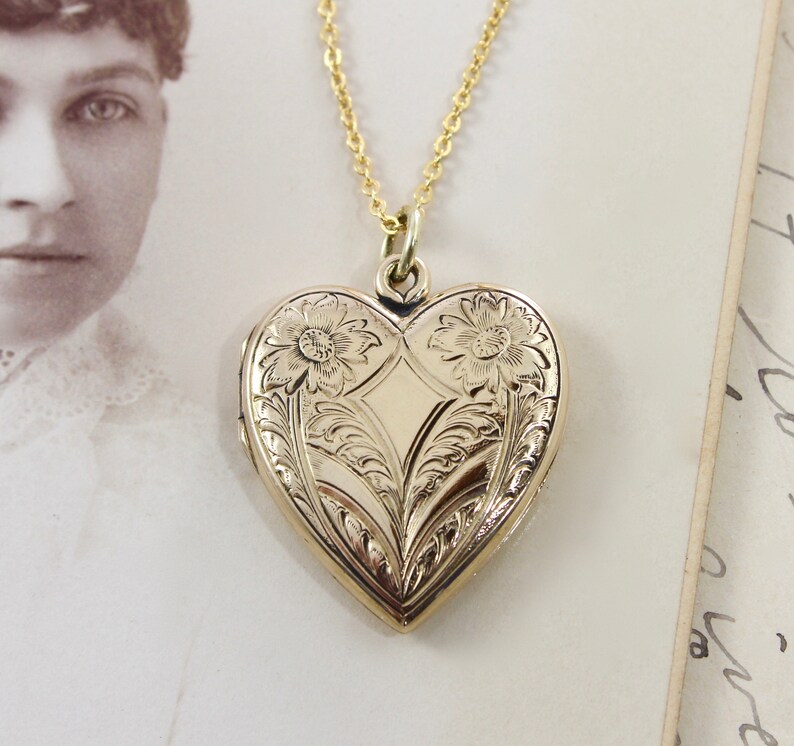 Vintage 14k Heart Locket Necklace Circa 1940 Yellow Gold Image 0