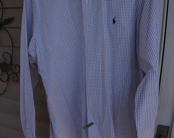 Van Huesen Button Down Dress Shirt