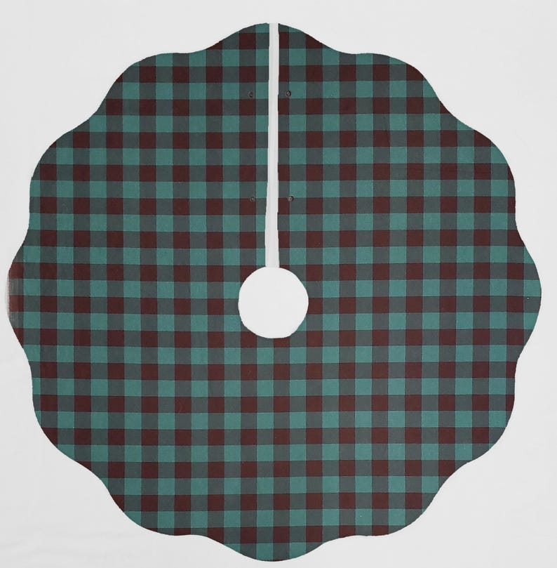 Buffalo Check Plaid Christmas Tree Skirt