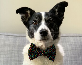 Fluff Butt Dog Bowties / Paw Print Dog Bow Tie / Dog Bowties