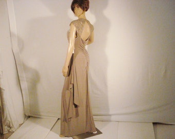 R & M Richards Taupe Ruched Maxi Gown Mother of Bride Special Occassion Dress Rhinestons Broches Siz 8