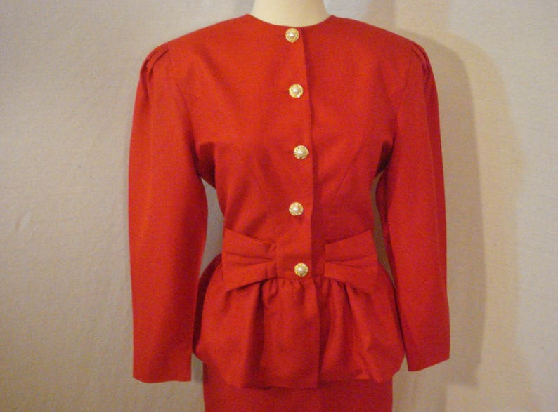 Red Silk Suit Peplum Jacket Pencil Skirt Char Formal Evening Wear Rhinestones buttons 10 M