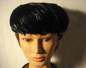 Black 1950s Hat Ostritch Feathers & Lace Pill Box Hollywood Glam Hat OS