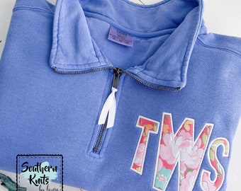 BLOCK APPLIQUÉ MONOGRAM • Comfort Colors • Quarter-zip • Sweatshirt • Personalized Gift • Campus Gear • School Jacket • Gifts for her