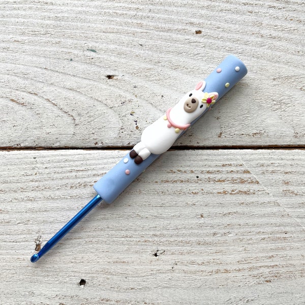 Blue llama crochet hook, seasonal accessories, alpaca  gift, ergonomic crochet hook