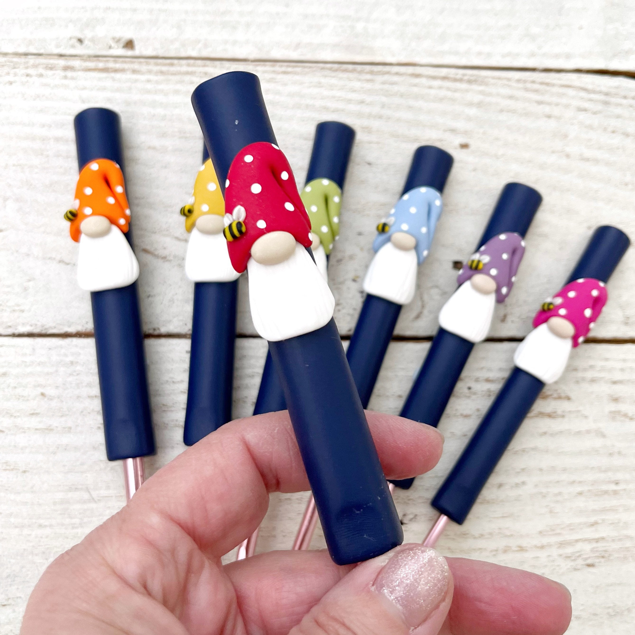 Handcrafted Ergonomic Crochet Hooks⋆ Polka Dot Cottage