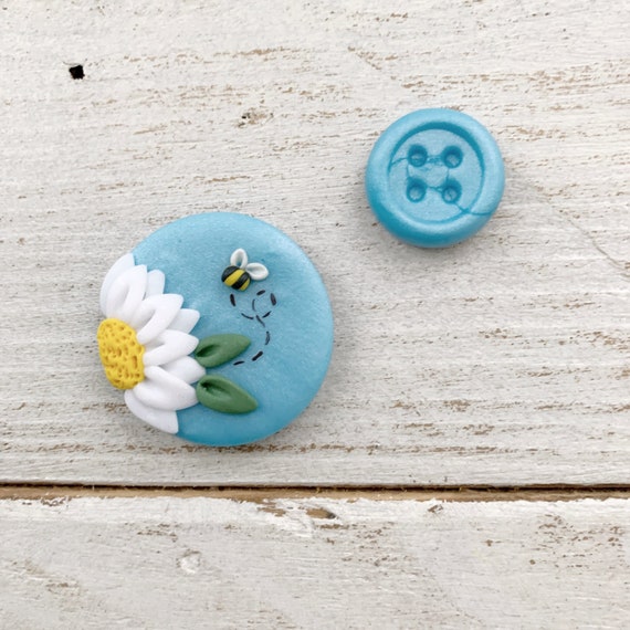 Daisy Needle Minder, Needle Keeper, Magnetic Needle Holder, Flower