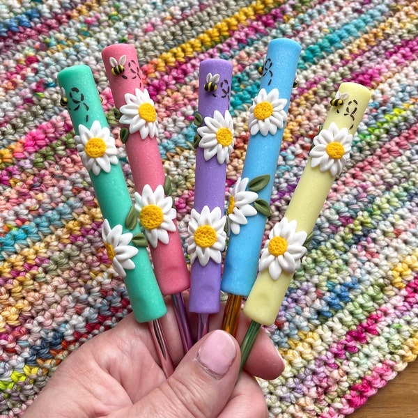 Daisy crochet hook, crochet gifts, crochet needles, flower accessories, fancy crochet hooks, choose your colour