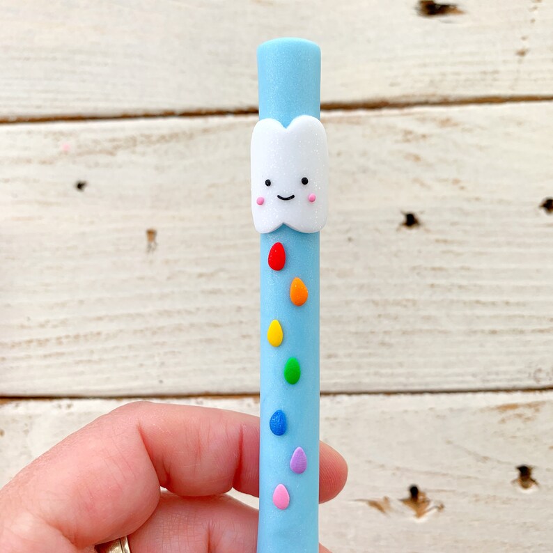 Rainbow cloud crochet hook, polymer clay crochet hook, covered crochet hook, kawaii cloud, rainbow accessories, crochet hooks image 3