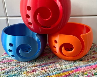 3D printed yarn bowl, yarn holder for knitting and crochet, craft gifts, choose your colour