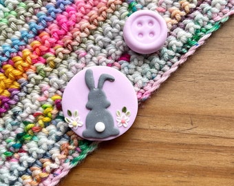 Easter bunny magnetic needle minder, rabbit sewing magnets for cross stitch and embroidery