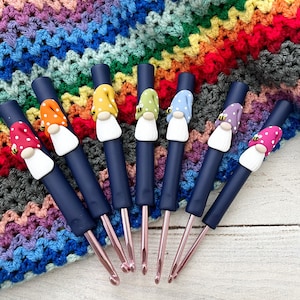 Rainbow Gnome Crochet Hook, Polymer Clay Crochet Hooks, Yarn Lover, Gonks,  Choose Your Colour 