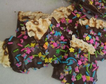 Passover Matzo Dipped in Chocolate and Sprinkled with Pastel Candies (6 oz) (FREE Shipping)